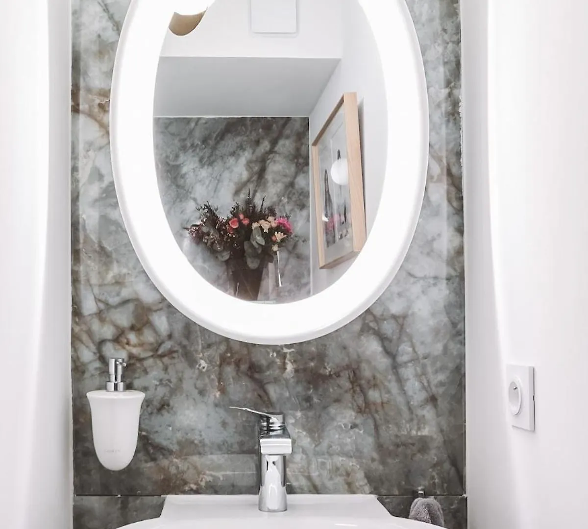 Luxury Town House Centre Arles Apartment